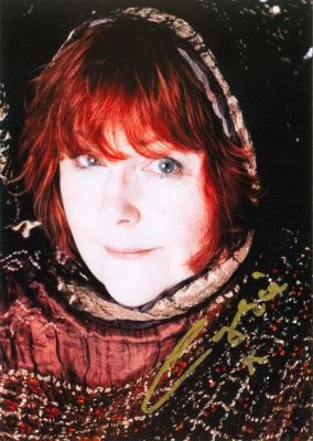 Maggie Reilly
