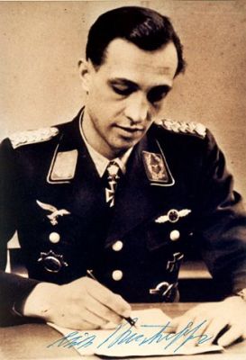 Erich Rudorffer
WW II Luftwaffe Ace, 222 victories
