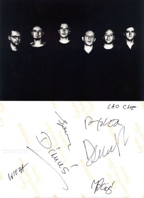 Lao Che (Mariusz "Denat" Denst, Hubert "Spięty" Dobaczewski, Michał "Dimon"Jastrzębski, Filip "Wieża" Różański, Rafał "Żubr" Borycki, Maciek "Trocki" Dzierzanowski
