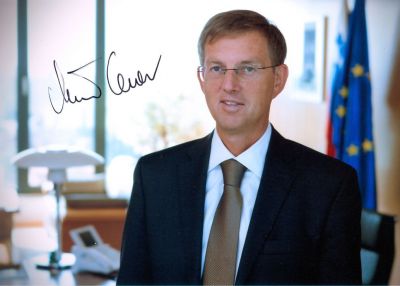 Miro Cerar
