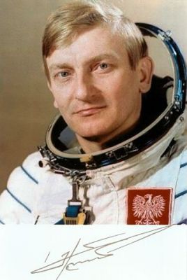 Mirosław Hermaszewski
First Polish in Space
Soyuz 30
