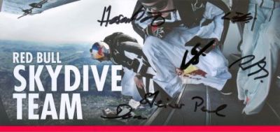 Red Bull Skydive Team (Marco Waltenspiel, Georg Lettner, David Hasenschwandtner, Dominic Roithmar, Paul Steiner, Michael Loberbauer)
