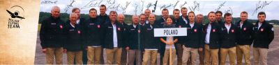 Reprezentacja Polski na XIX Mistrzostwa Świata w Samolotowym Lataniu Rajdowym Toruń 2014
(Marian Wieczorek, Edward Popiołek, Łukasz Pawlak, Marek Kachaniak, Janusz Darocha, Dariusz Lechowski, Zbigniew Chrząszcz, Krzysztof Skrętowicz, Bolesław Radomski, Marcin Wieczorek, Kamil Wieczorek, Krzysztof Wieczorek, Marcin Chrząszcz, Jakub Klęczar, Jarosław Sysio, Kamil Kliza
