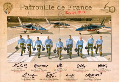 Patrouille de France (Antoine Hauser #9, Vincent Plantier #6, Raphaël Nal #1, Guillaume Smets #5,  Jean-Michel Herpin #4, William Leroy #8, Olivier Blanc Tailleur #2, Hervé Aubert #3, Philippe Castagnet #7)
