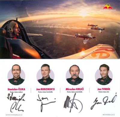 Flying Bulls (Stanislav Cejka, Jan Rudzinskyj, Miroslav Krejci, Jan Tvrdik)
