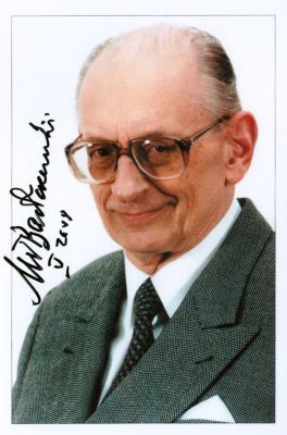 Władysław Bartoszewski
